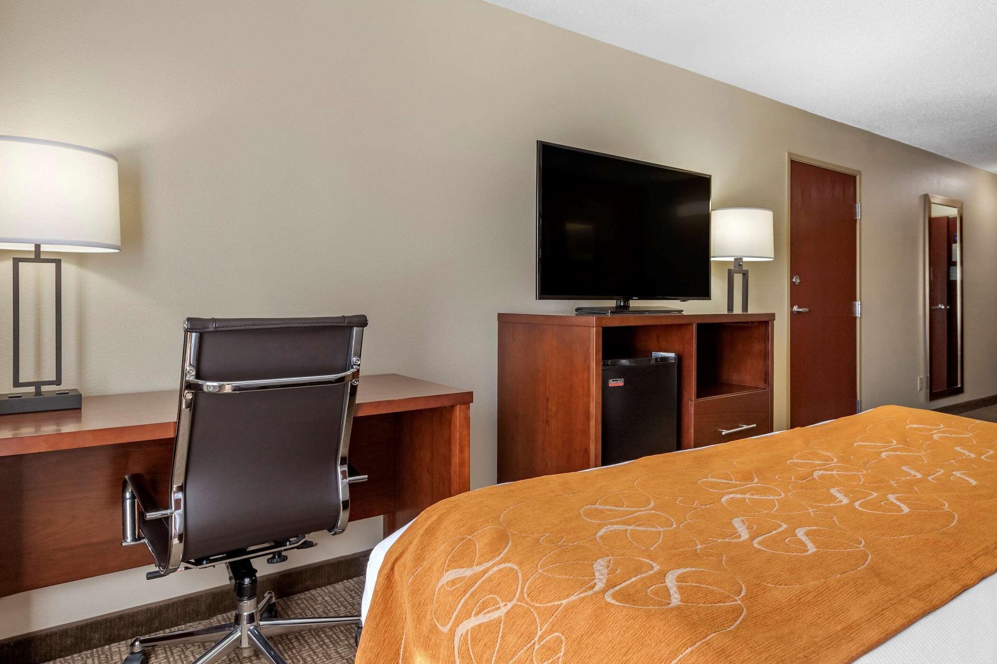 Comfort Suites Grandville - Grand Rapids Sw Exterior foto