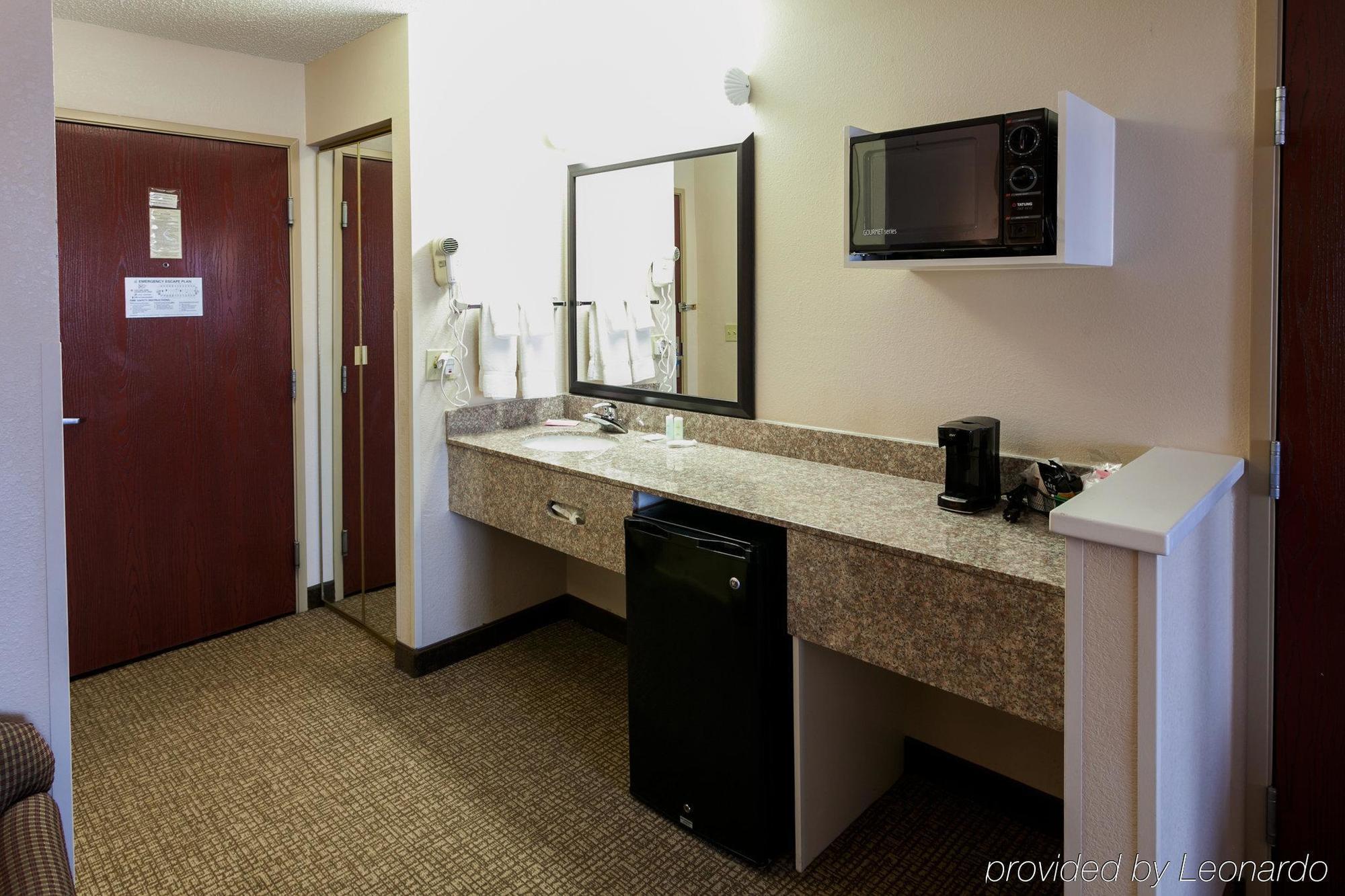 Comfort Suites Grandville - Grand Rapids Sw Exterior foto